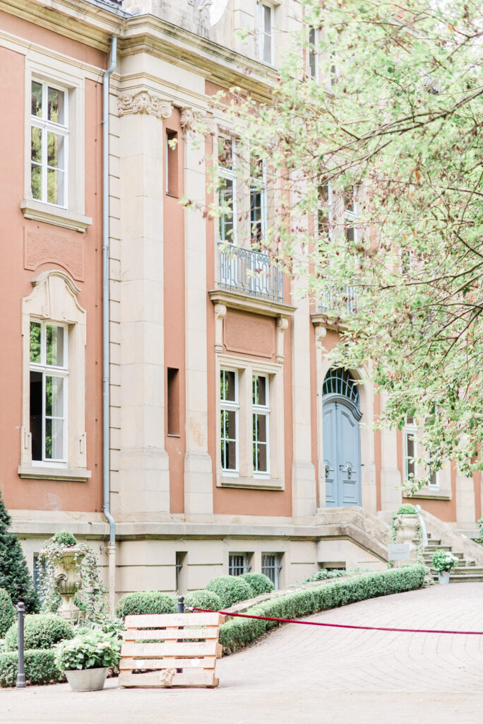 Fine Art Destination Wedding Photographer in Europe | Castle Wedding in Germany by Nicole Mihelic