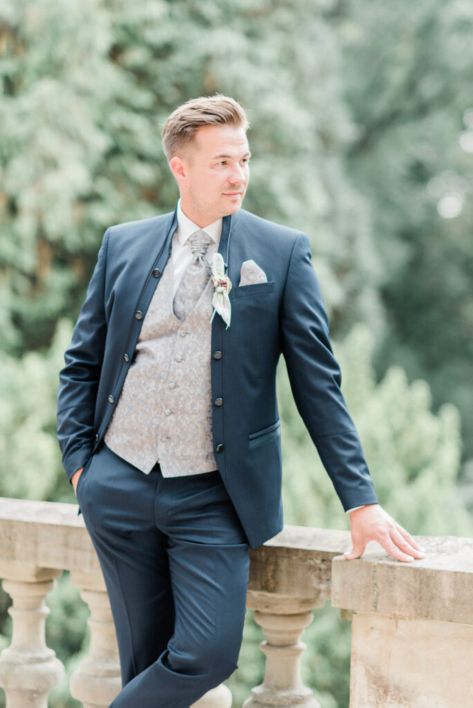 Fine Art Destination Wedding Photographer in Europe | Castle Wedding in Germany by Nicole Mihelic