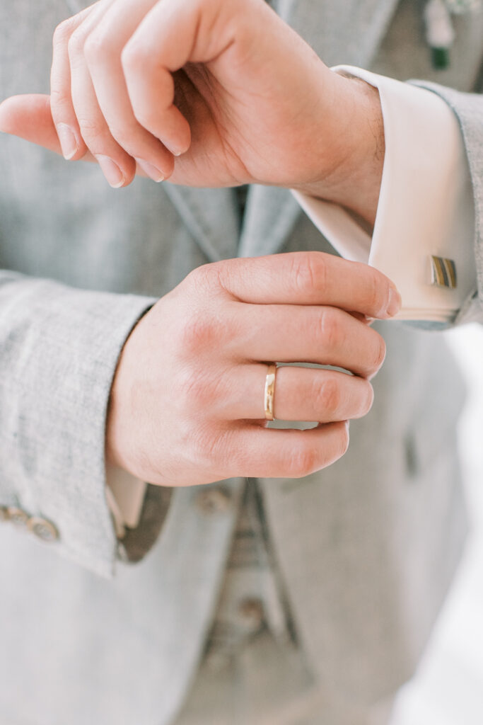 Fine Art Destination Wedding Photographer Europe | Fine Art Wedding Photographer Europe | Winter Castle Wedding Germany | Hochzeitsfotograf Celle Hamburg