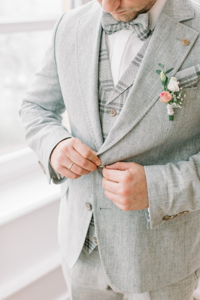 Fine Art Destination Wedding Photographer Europe | Fine Art Wedding Photographer Europe | Winter Castle Wedding Germany | Hochzeitsfotograf Celle Hamburg