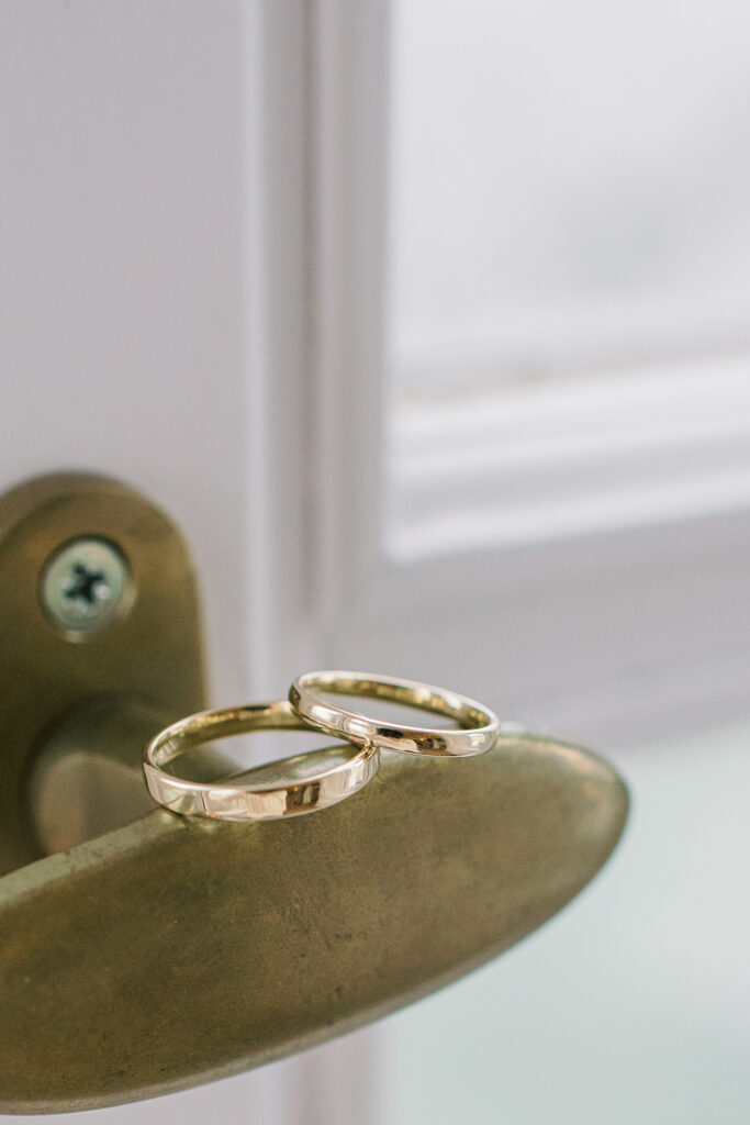 Fine Art Destination Wedding Photographer Europe | Fine Art Wedding Photographer Europe | Winter Castle Wedding Germany | Hochzeitsfotograf Celle Hamburg