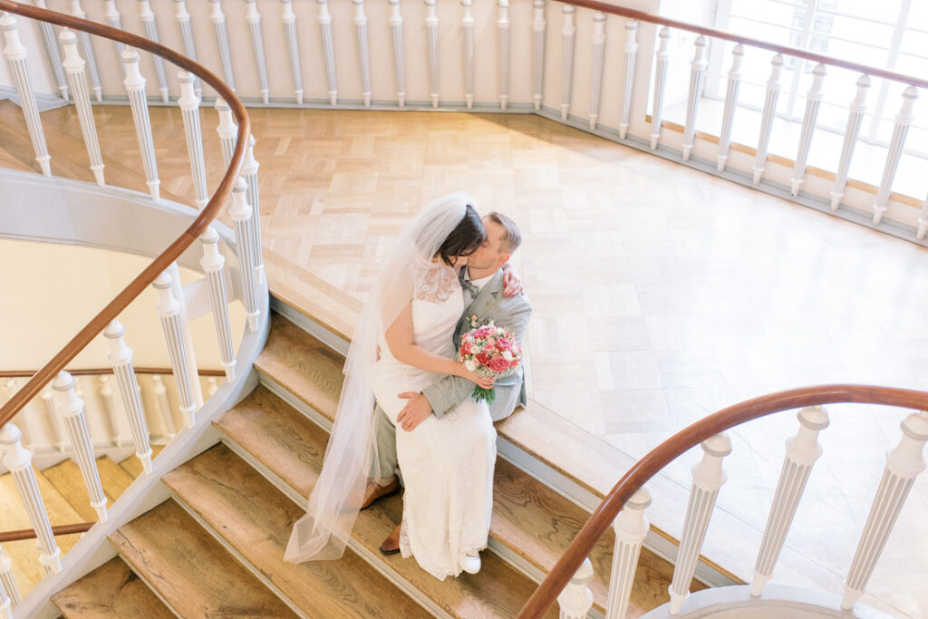 Fine Art Destination Wedding Photographer Europe | Fine Art Wedding Photographer Europe | Winter Castle Wedding Germany | Hochzeitsfotograf Celle Hamburg