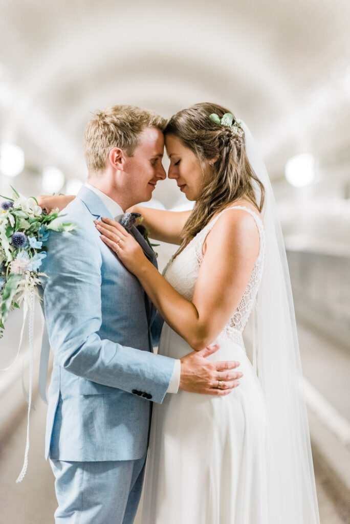 Fine Art Destination Wedding Photographer Europe | Nicole Mihelic | Hochzeitsfotograf Hamburg Elbphilharmonie
