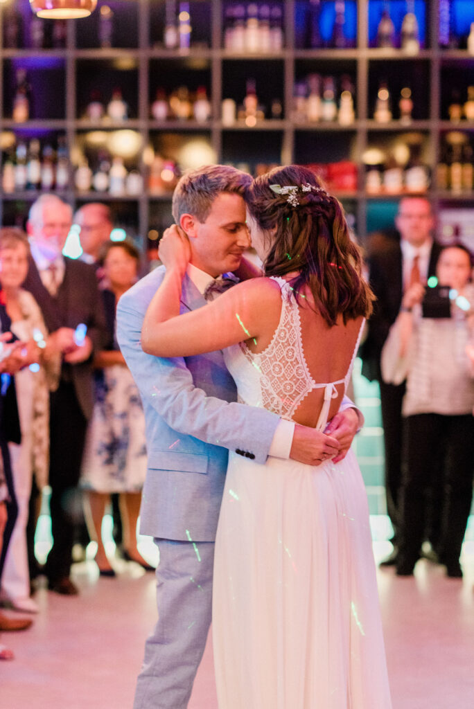 Fine Art Destination Wedding Photographer Europe | Nicole Mihelic | Hochzeitsfotograf Hamburg Elbphilharmonie