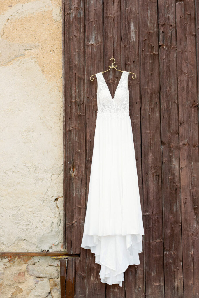 Fine Art Destination Wedding Photographer Europe | Nicole Mihelic | Mediterranean Wedding Greece | Greek Island Wedding Style