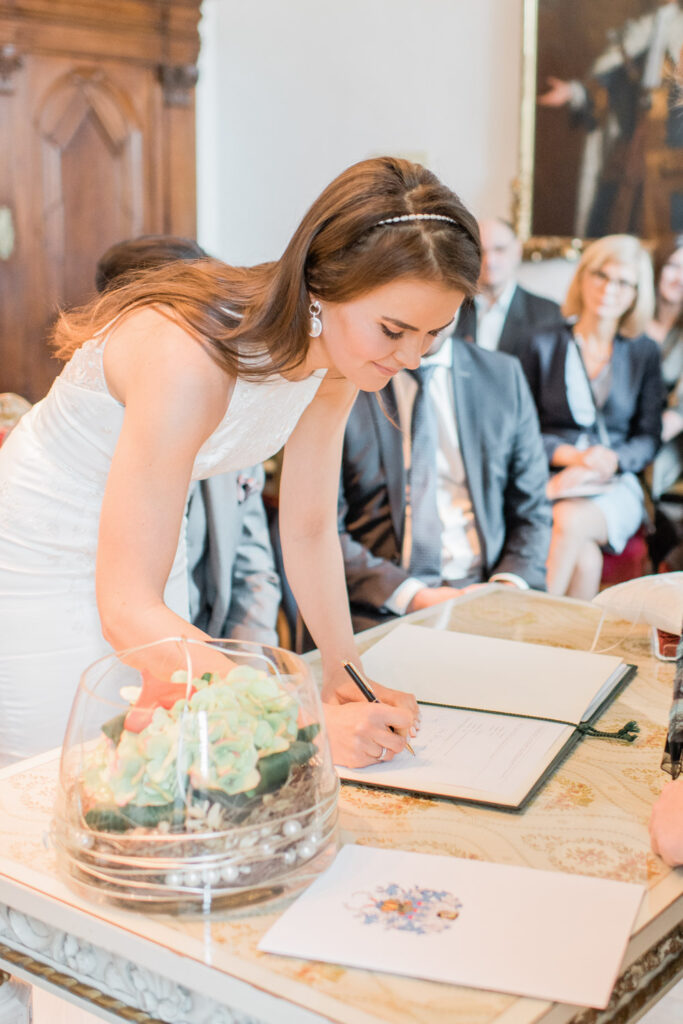 Hochzeitsfotograf Celle Nicole Mihelic Schoss Celle Hochzeit | Wedding Photographer Europe