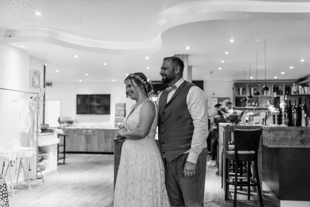 Fine Art Destination Wedding Photographer Europe | Nicole Mihelic | Hochzeit in Strande | Hochzeitsfotograf Strande | Hochzeitsfotograf Celle