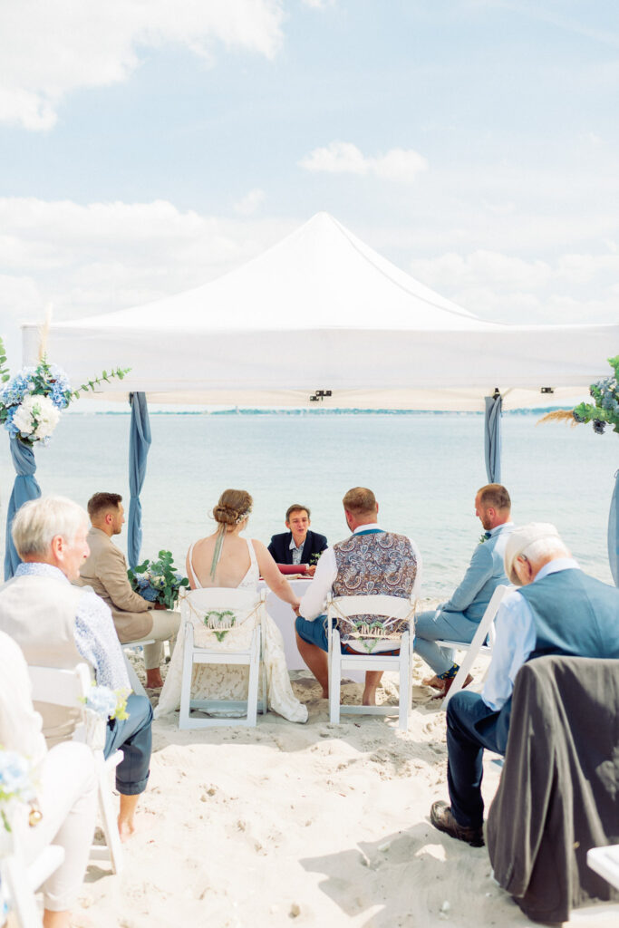 Fine Art Destination Wedding Photographer Europe | Nicole Mihelic | Hochzeit in Strande | Hochzeitsfotograf Strande | Hochzeitsfotograf Celle