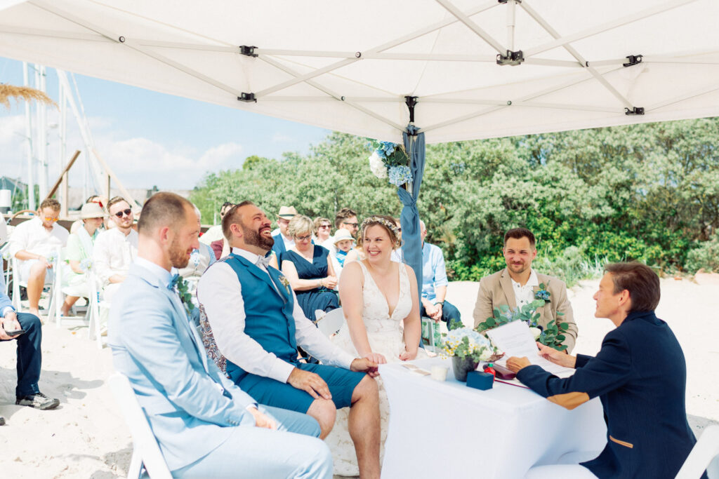 Fine Art Destination Wedding Photographer Europe | Nicole Mihelic | Hochzeit in Strande | Hochzeitsfotograf Strande | Hochzeitsfotograf Celle