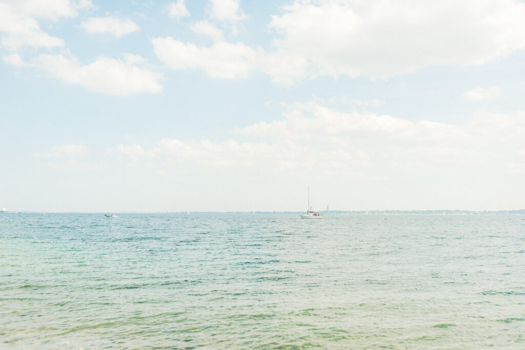 Fine Art Destination Wedding Photographer Europe | Nicole Mihelic | Hochzeit in Strande | Hochzeitsfotograf Strande | Hochzeitsfotograf Celle