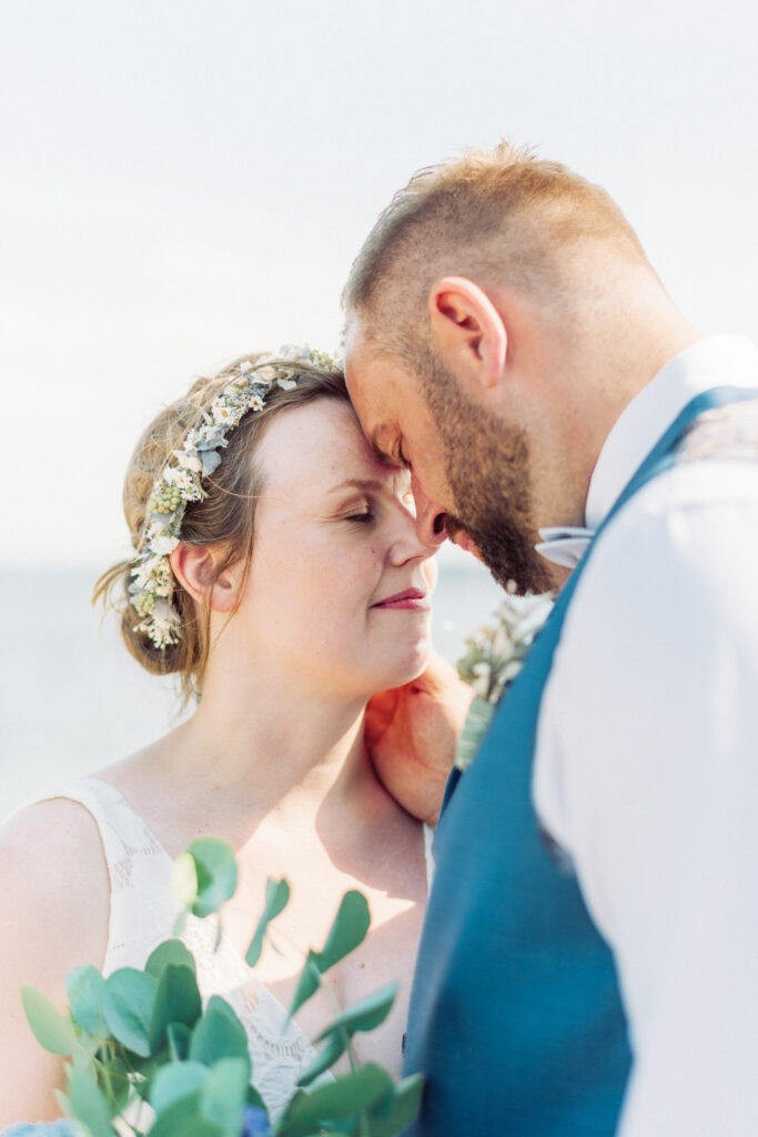 Fine Art Destination Wedding Photographer Europe | Nicole Mihelic | Hochzeit in Strande | Hochzeitsfotograf Strande | Hochzeitsfotograf Celle