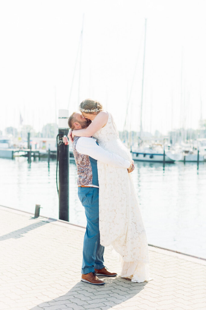 Fine Art Destination Wedding Photographer Europe | Nicole Mihelic | Hochzeit in Strande | Hochzeitsfotograf Strande | Hochzeitsfotograf Celle