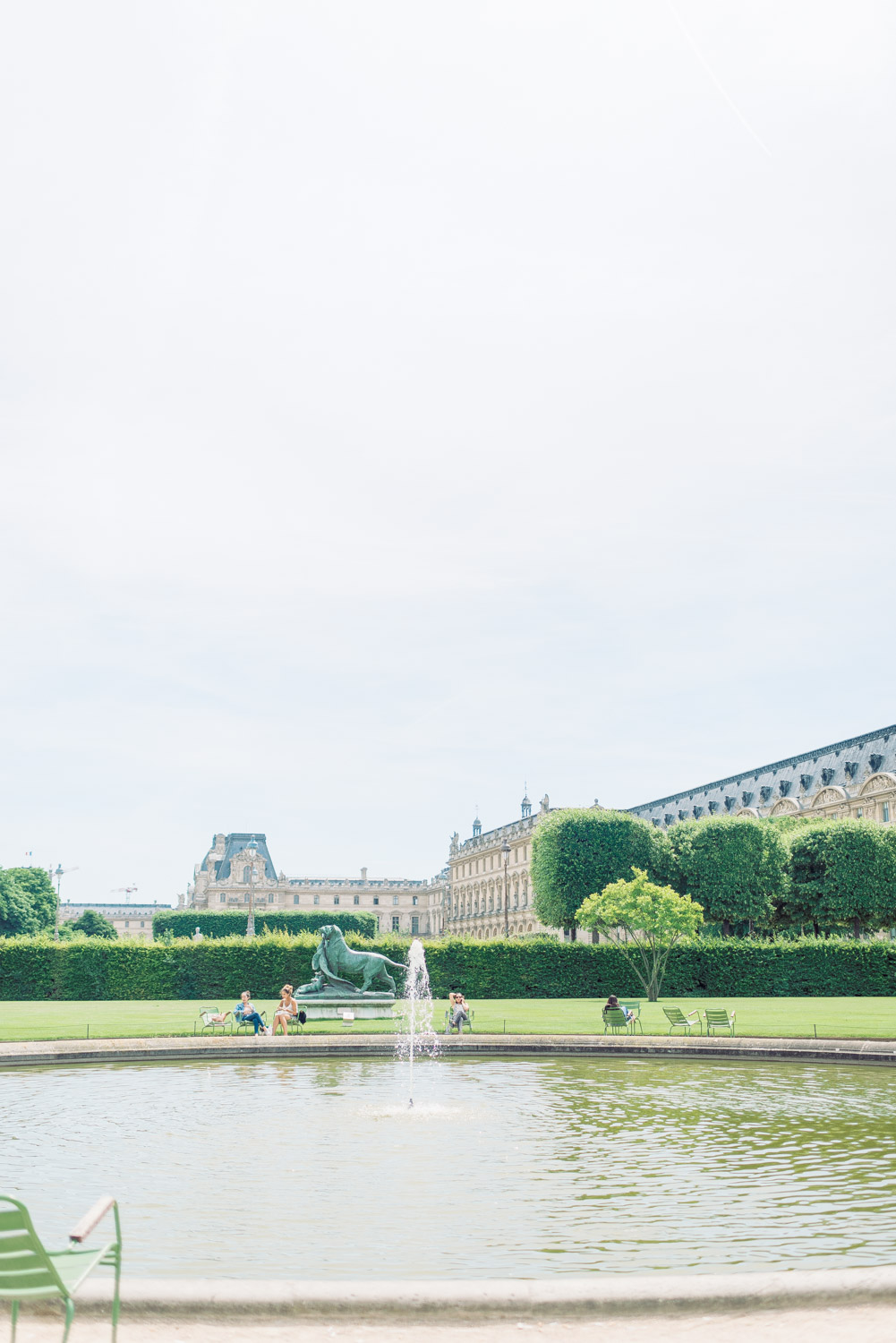 Fine Art Destination Wedding Photographer Europe | Nicole Mihelic - Le Louvre Museum, Musee Louvre, Paris Eiffel tower