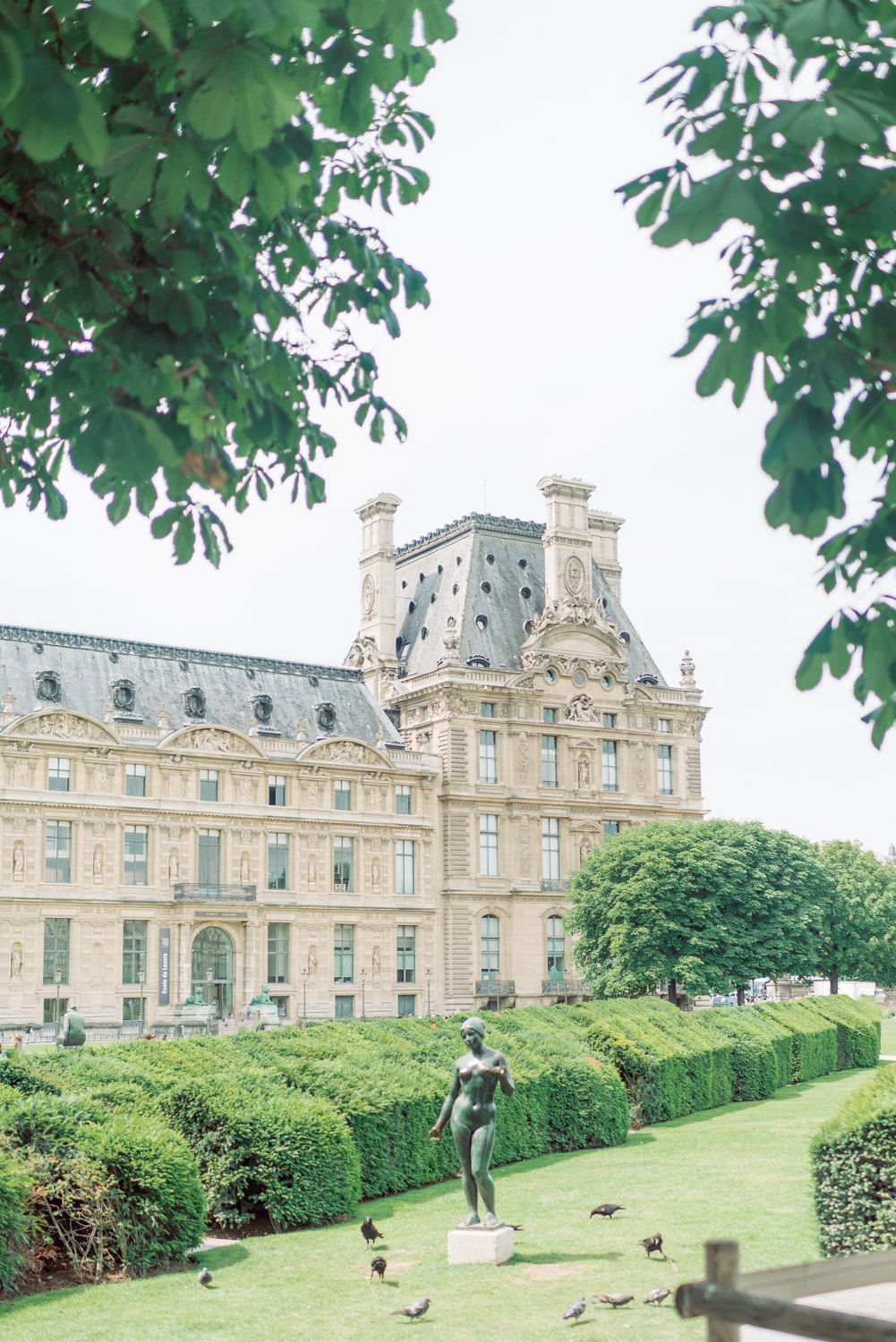Fine Art Destination Wedding Photographer Europe | Nicole Mihelic - Le Louvre Museum, Musee Louvre, Paris Eiffel tower