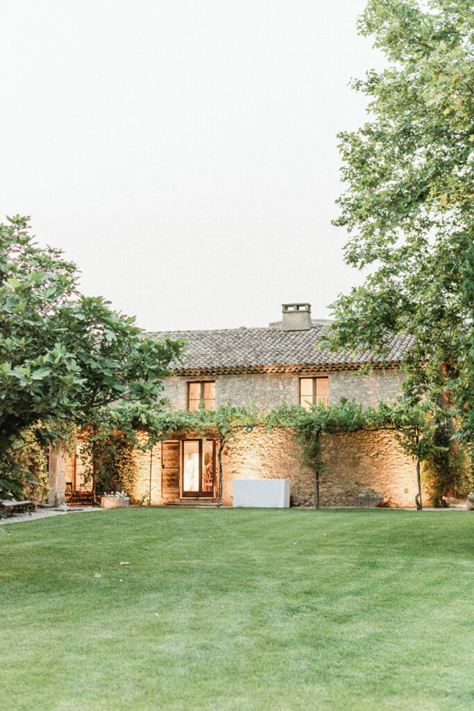 Fine Art Destination Wedding Photographer Europe | Nicole Mihelic - Provence South of France, France Photographer, Provence Wedding Photographer, Chateau de Sannes Wedding Photographer | Hochzeitsfotograf Celle |Hochzeitsfotograf Hamburg Hannover