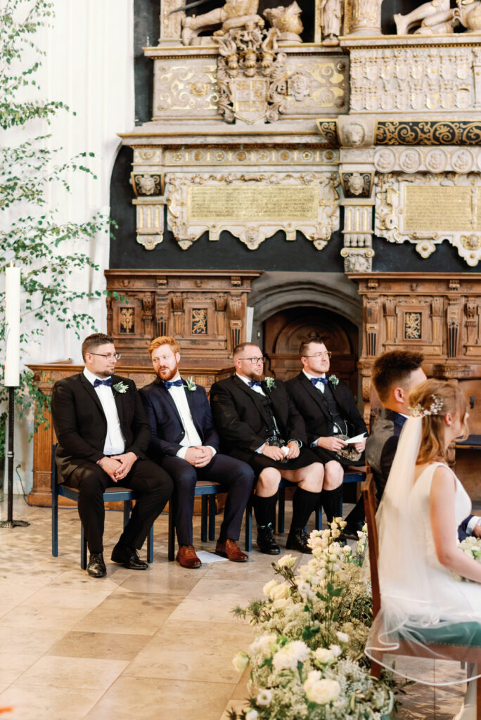 Fine Art Destination Wedding Photographer Europe | Nicole Mihelic - Scotland Wedding | Hochzeitsfotograf Schottland | Hochzeitsfotograf Hamburg Celle