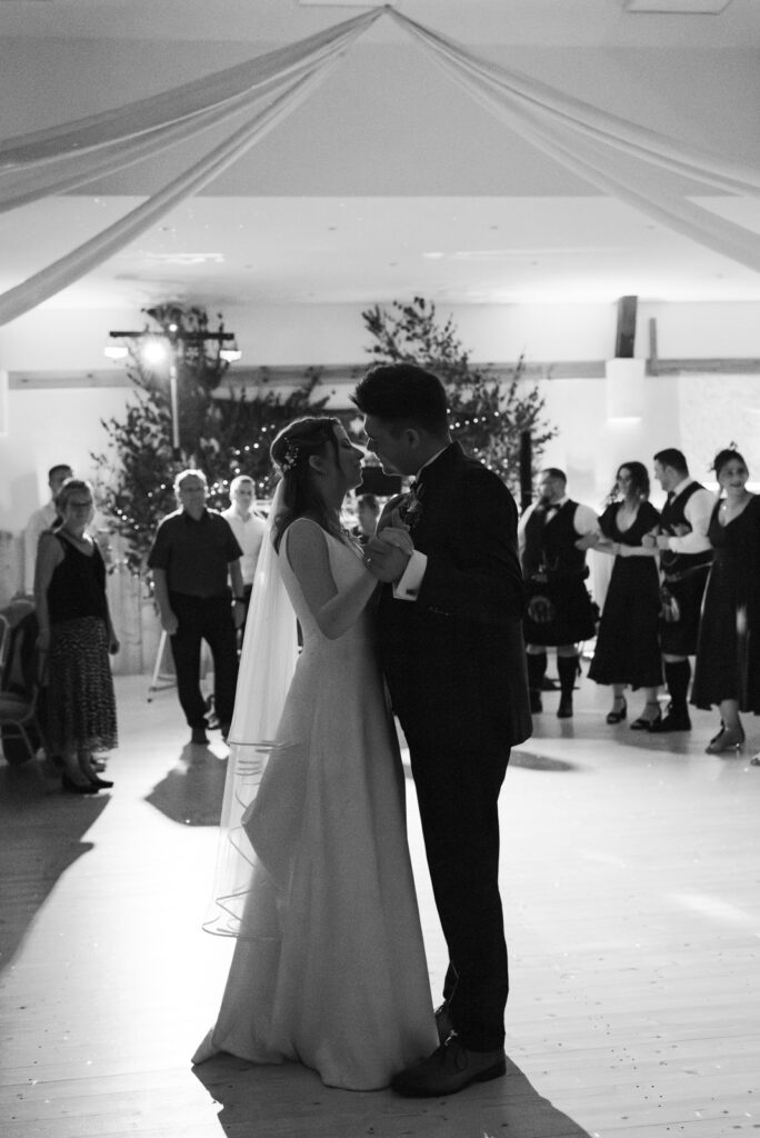 Fine Art Destination Wedding Photographer Europe | Nicole Mihelic - Scotland Wedding | Hochzeitsfotograf Schottland | Hochzeitsfotograf Hamburg Celle